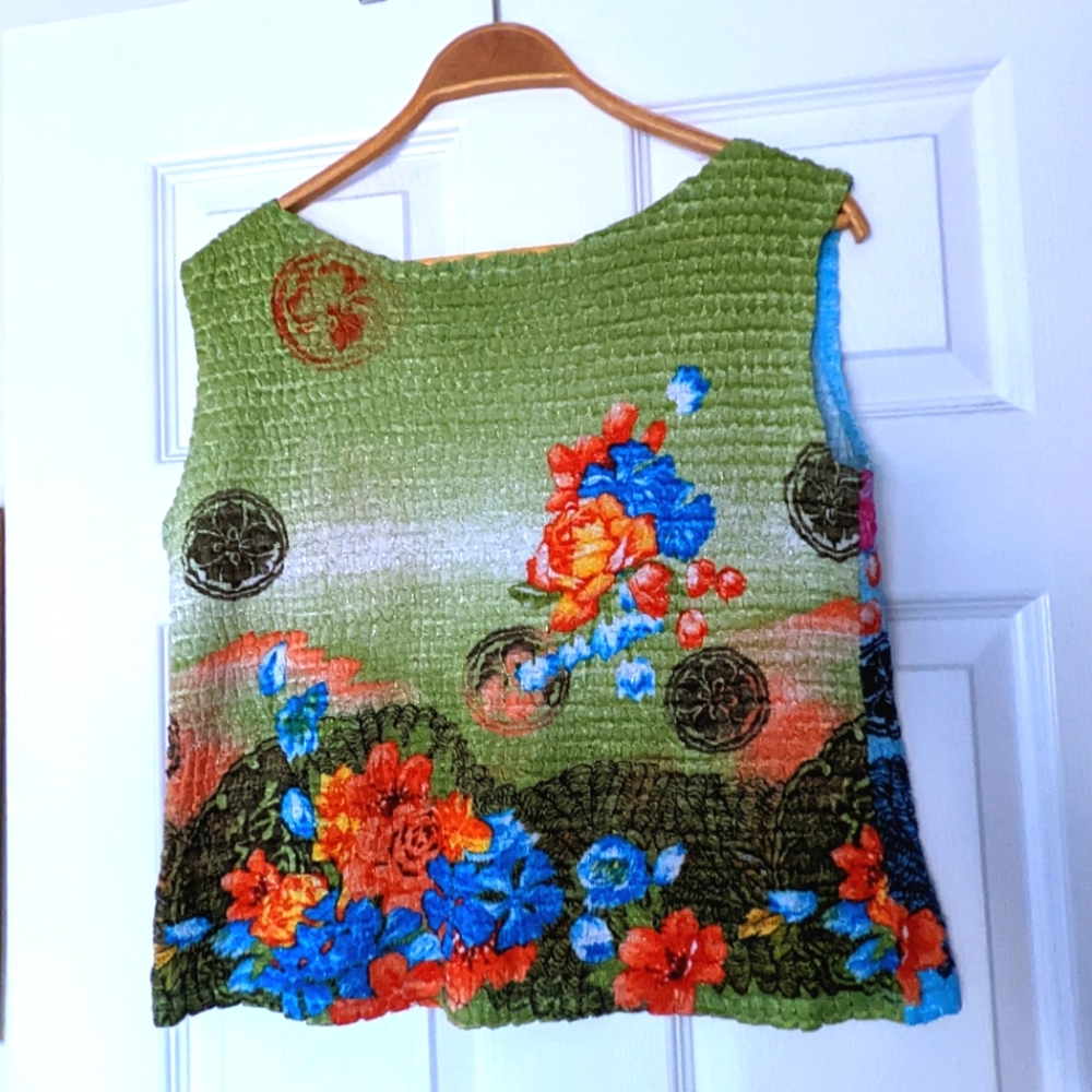 Reversible floral scrunchie tank boat neck popcorn magic bubble fabric Size XXL